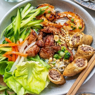 BBQ Pork & Egg Roll Vermicelli